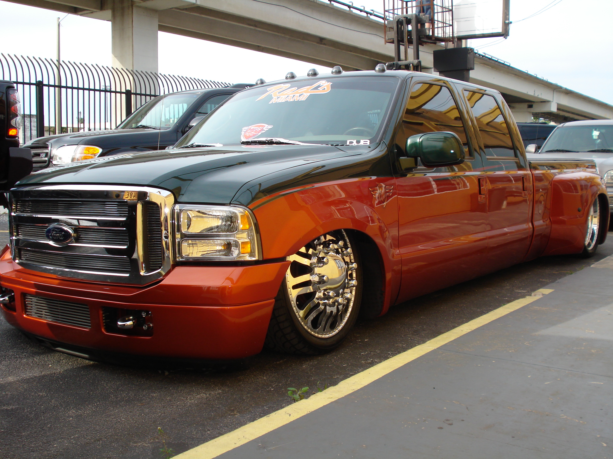 Build 004 — The Slab Truck: 2002 Silverado lifted on 32 inch wheels